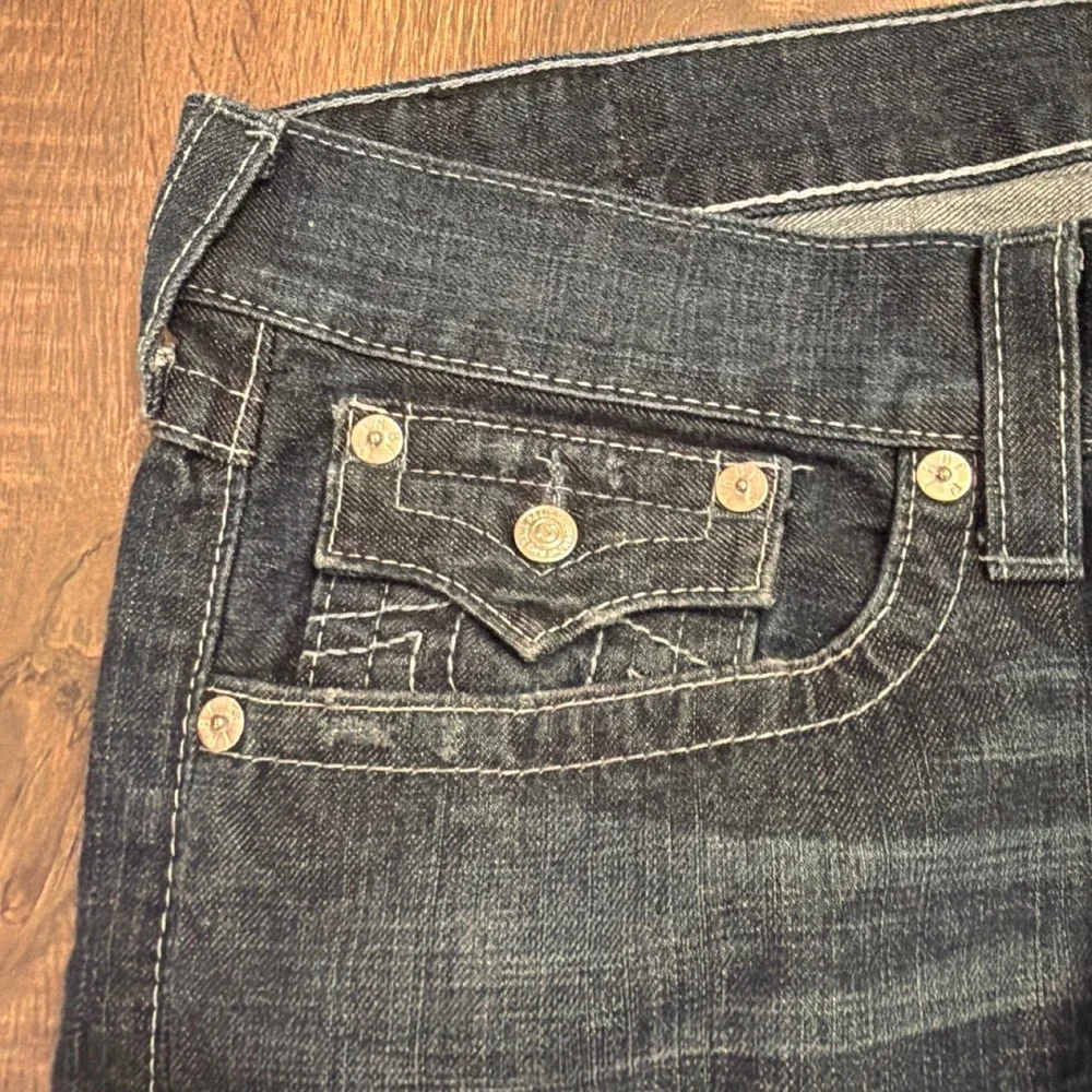 Y2K True Religion World Tour Jeans Mens 38x32 Dark Wash Flap Pocket USA